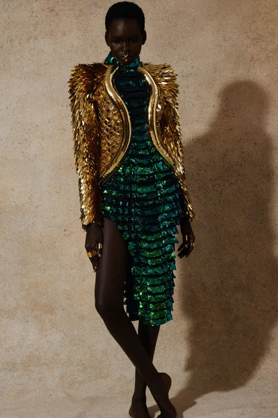 Look 8